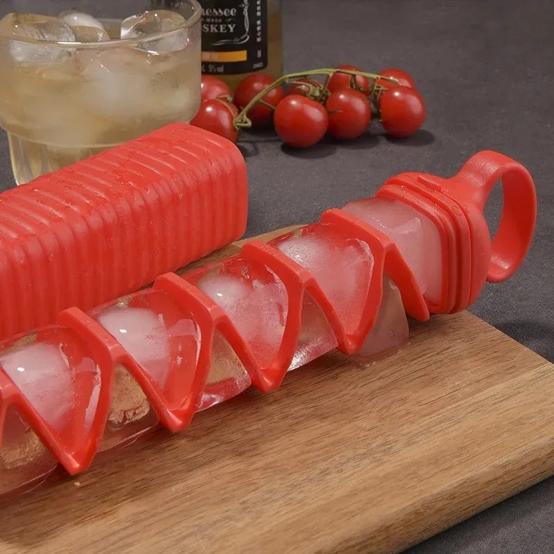 Creative Ice Cube Mold Pull-out Bar 10 Grid Frozen Ice Cube Plate Maker Silicone Ice Box Suitable for Home Bars Kitchen Homemade