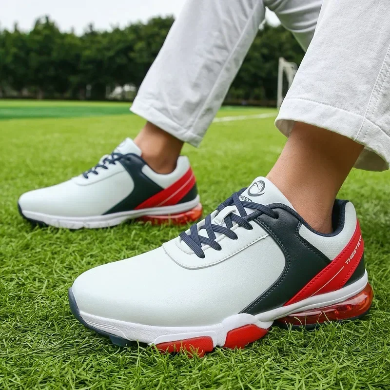 Nuove scarpe da Golf traspiranti da uomo Sneakers da Golf di lusso per uomo scarpe da Golf leggere calzature comode scarpe da ginnastica da uomo