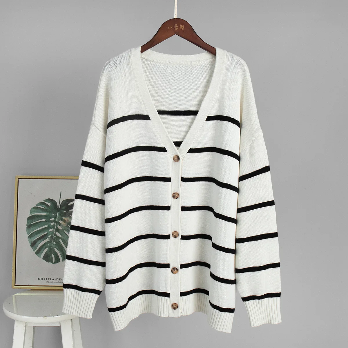 Otoño Invierno nuevo cárdigan de punto a rayas abrigo mujer cuello en V manga larga algodón grueso cálido suéter suelto mujer Casual Tops