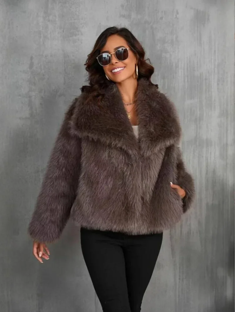 

2025 Winter New Fashion Gradient Fluffy Fur Coat Women High Street Luxury Big Fur Collar Faux Fox Fur Jacket Female Overcoats