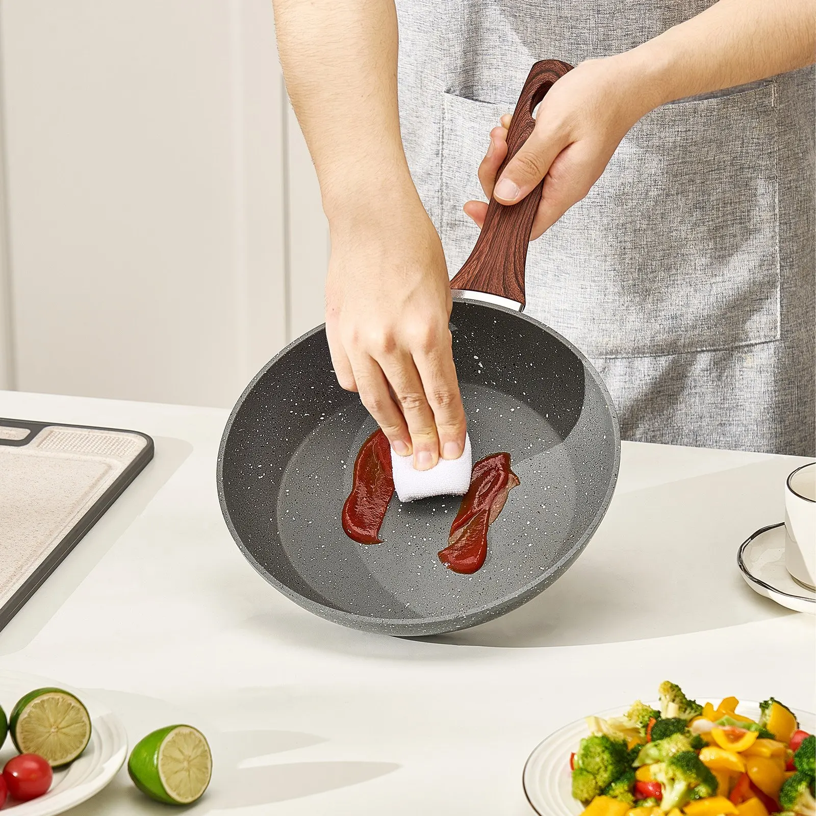 

3 Piece Frying Pan Aluminum Skillet Set 9.5 11 12 In Nonstick Pre-Seasoned Grey