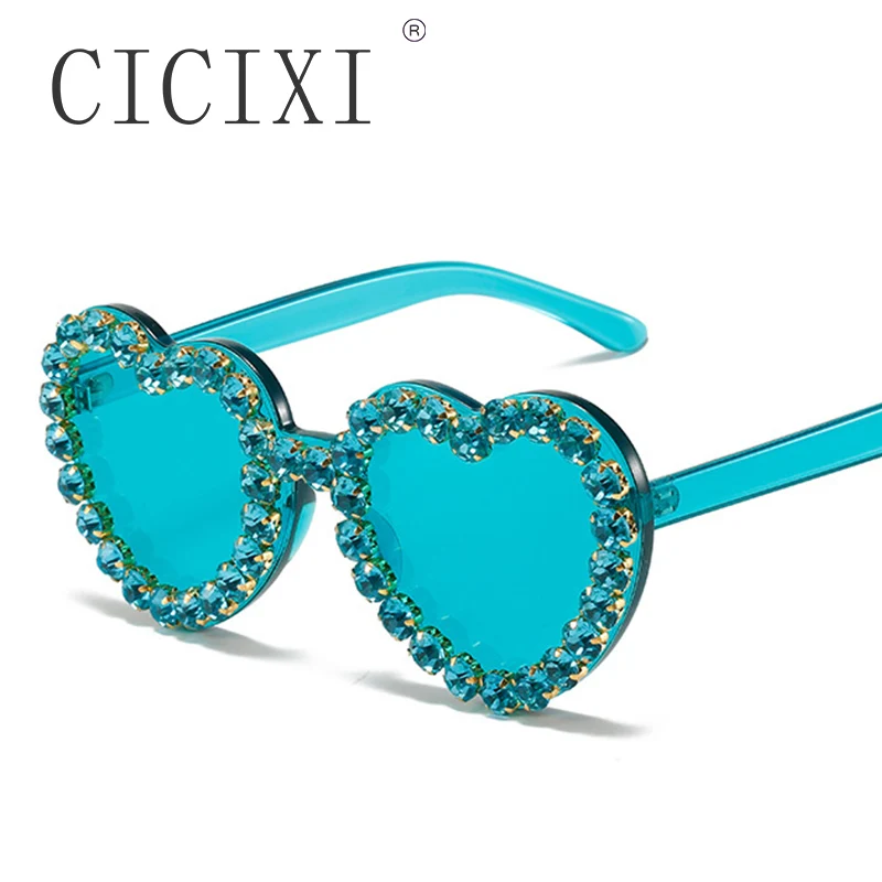 JNPCXI Vintage Pink Heart Diamond Sunglasses for Women New Luxury Brand Diamond Sun Glasses Ladies Retro Hip Hop Cool Eyewear