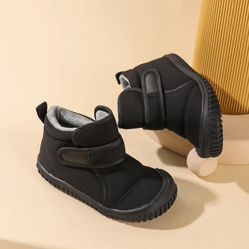 Kurze Winterstiefel für Kinder, rutschfeste, wasserdichte, weiche Plüschschuhe für Mädchen und Jungen, warme, wasserdichte Kindersneaker – Detail 17
