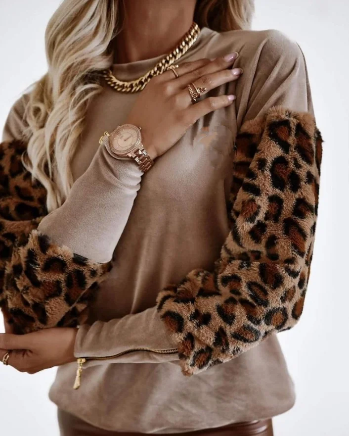 New Autumn and Winter Fashion Velvet Leopard Print Round Neck Long Sleeved Hot Pullover Sweater In Stock, Beautiful for Girls