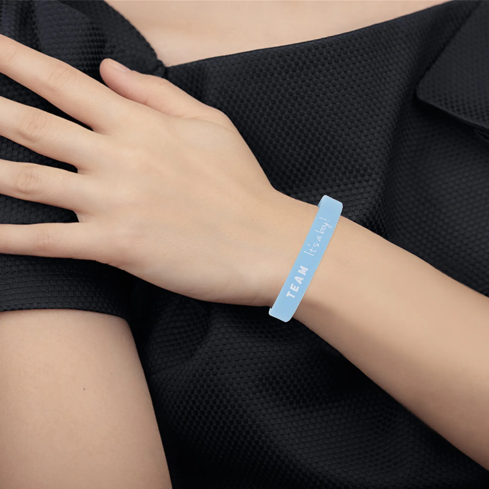 

10Pcs Gender Reveal Silicone Wristbands Team Party Bracelets Shower Favors Decorations Stylish Comfort Fit