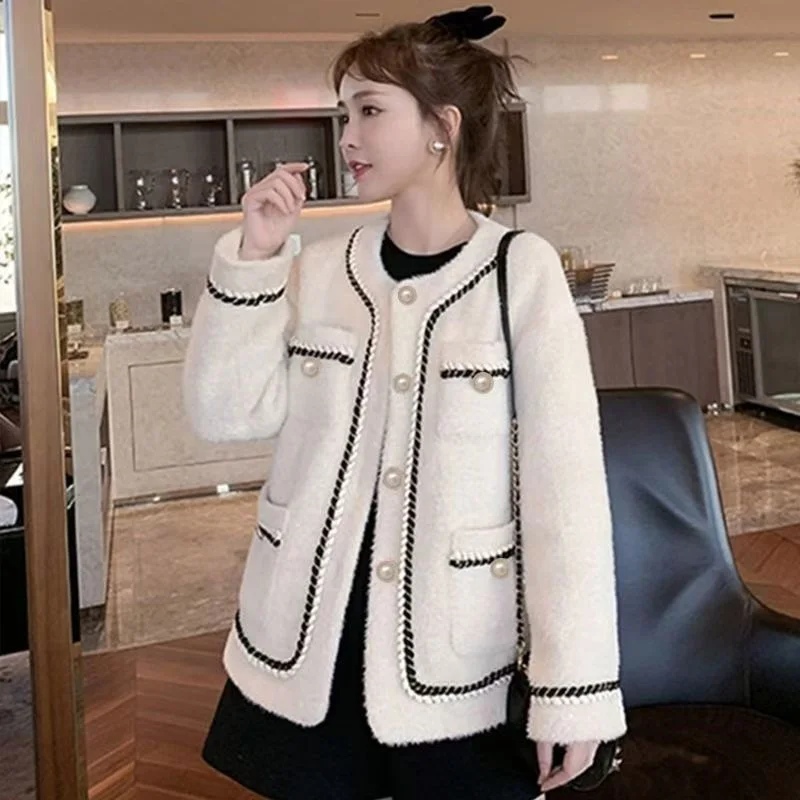 

Small Fragrant Imitation Mink Velvet Thick Short Coat Female 2024 Spring And Autumn New Style Is Very Fairy Cardigan Sweater Top