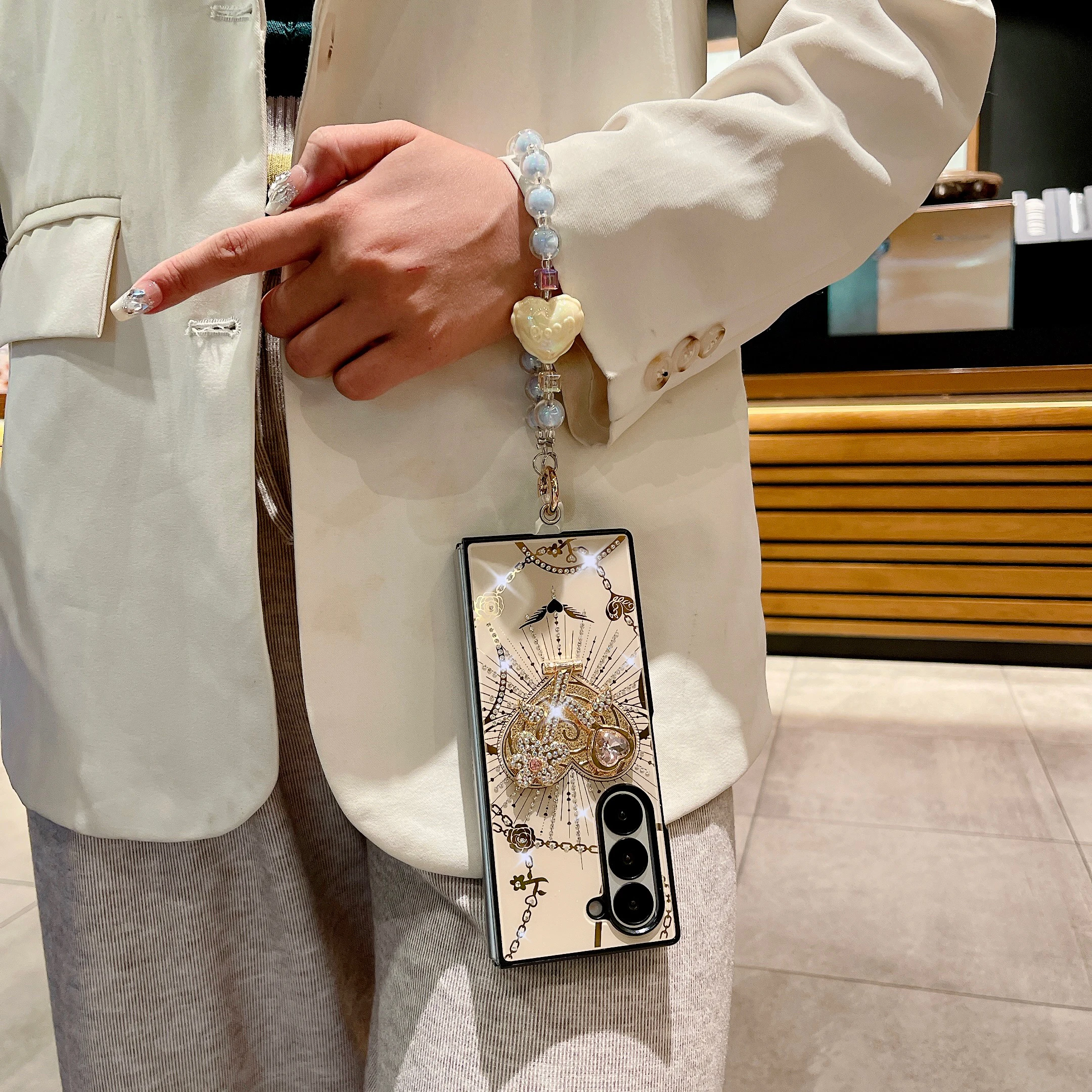 For Samsung Galaxy Z Fold 4 5 6 Luxury Shiny Glitter Rhinestone heart Holder Crystal Chain Strap Phone Case Cover image 2