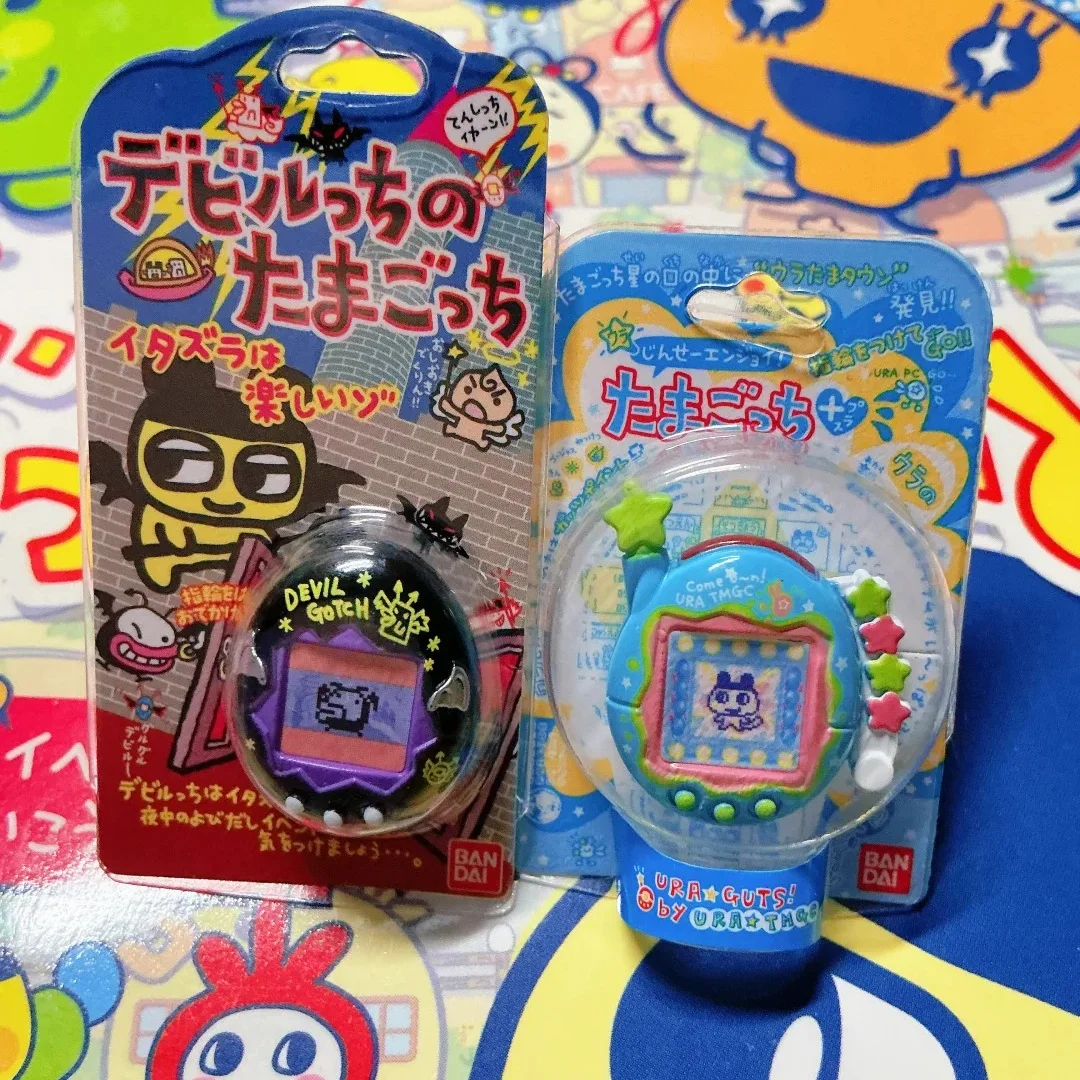 

New Jcute Apanese Genuine Bandai 4th Round Tamagotchi Ring Twisted Egg Electronic Pet Shaped Ring Model In Stock