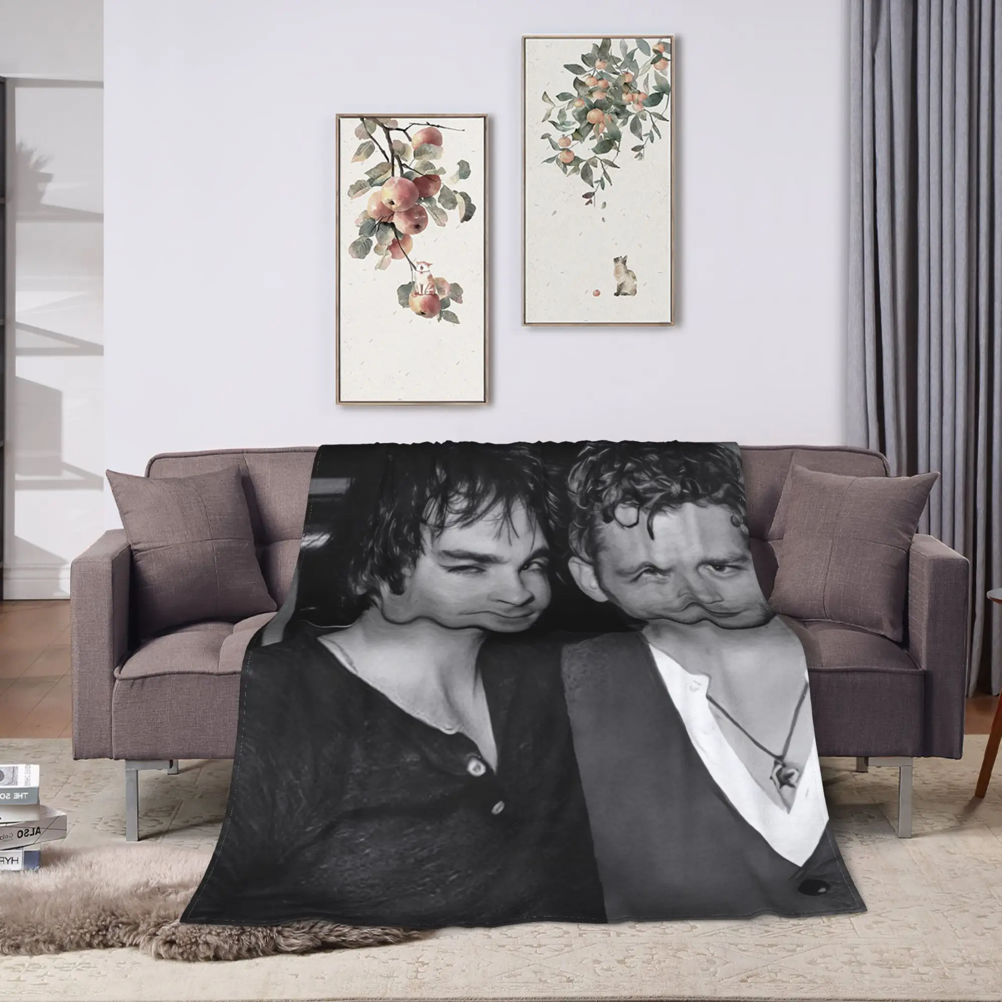 The Vampire Diaries Damon Salvatore TV Series Warm Soft Blankets  Plush Throw Blanket Bedroom Flannel Bedspread Sofa Bed Cover