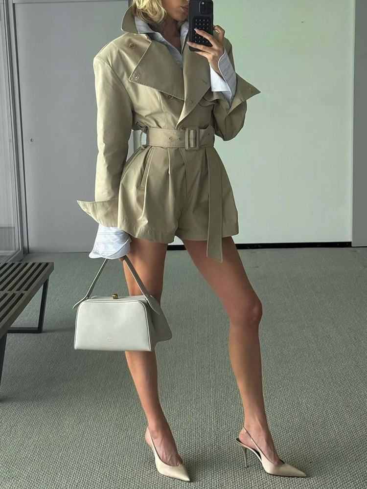 

Light khaki British trench coat temperament fashion belt Slim one-piece trench coat female 2025 fall new