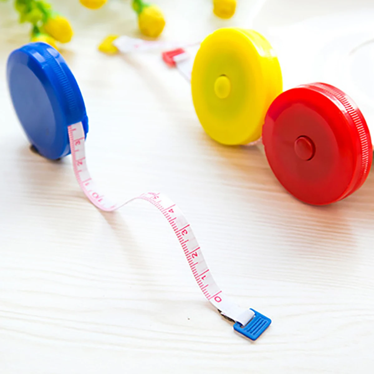 1Pc Automatic Retractable Tailor Measuring Tape Double-Sided Scale One Side 60inch the Other Side 150cm Household Body Measurement Height Measuring Tape