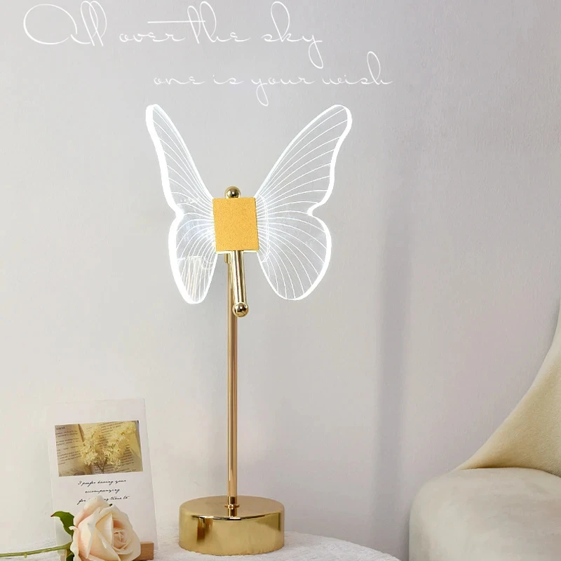 Table Lamp Retro Gold Acrylic Butterfly LED Desk Lamp Hotel Villa Art Decorative Lighting Living Room Bedside LED Night Lights