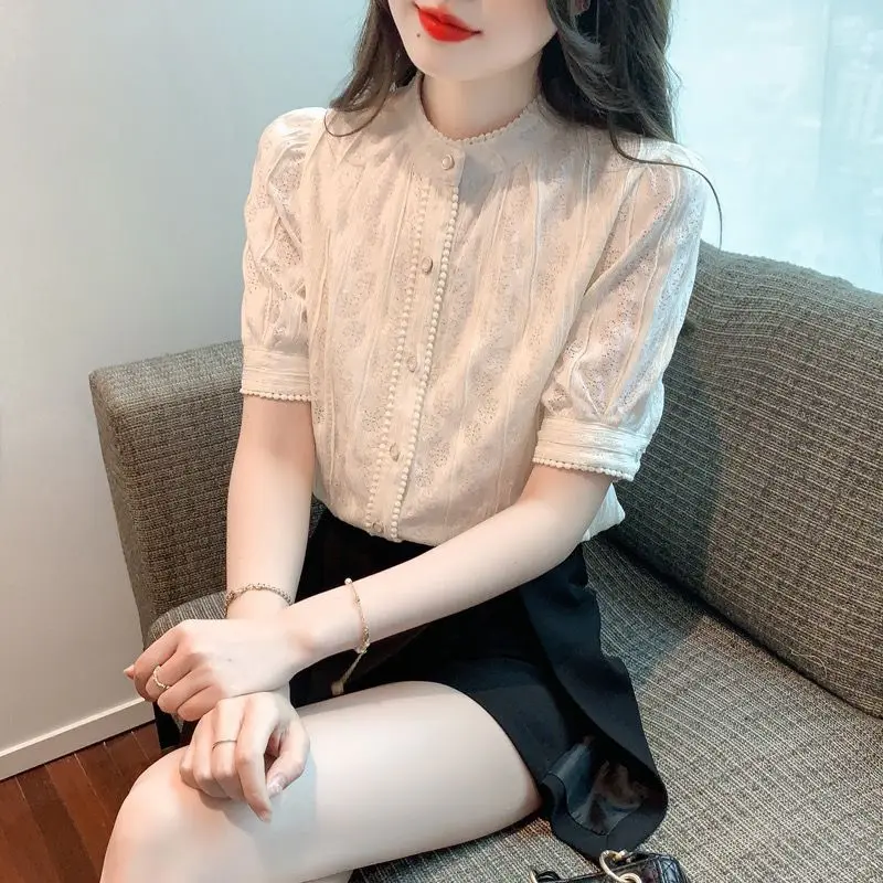 

New Fashionable Shirt Lace Shirt Women's Niche Temperament Short-sleeved Top