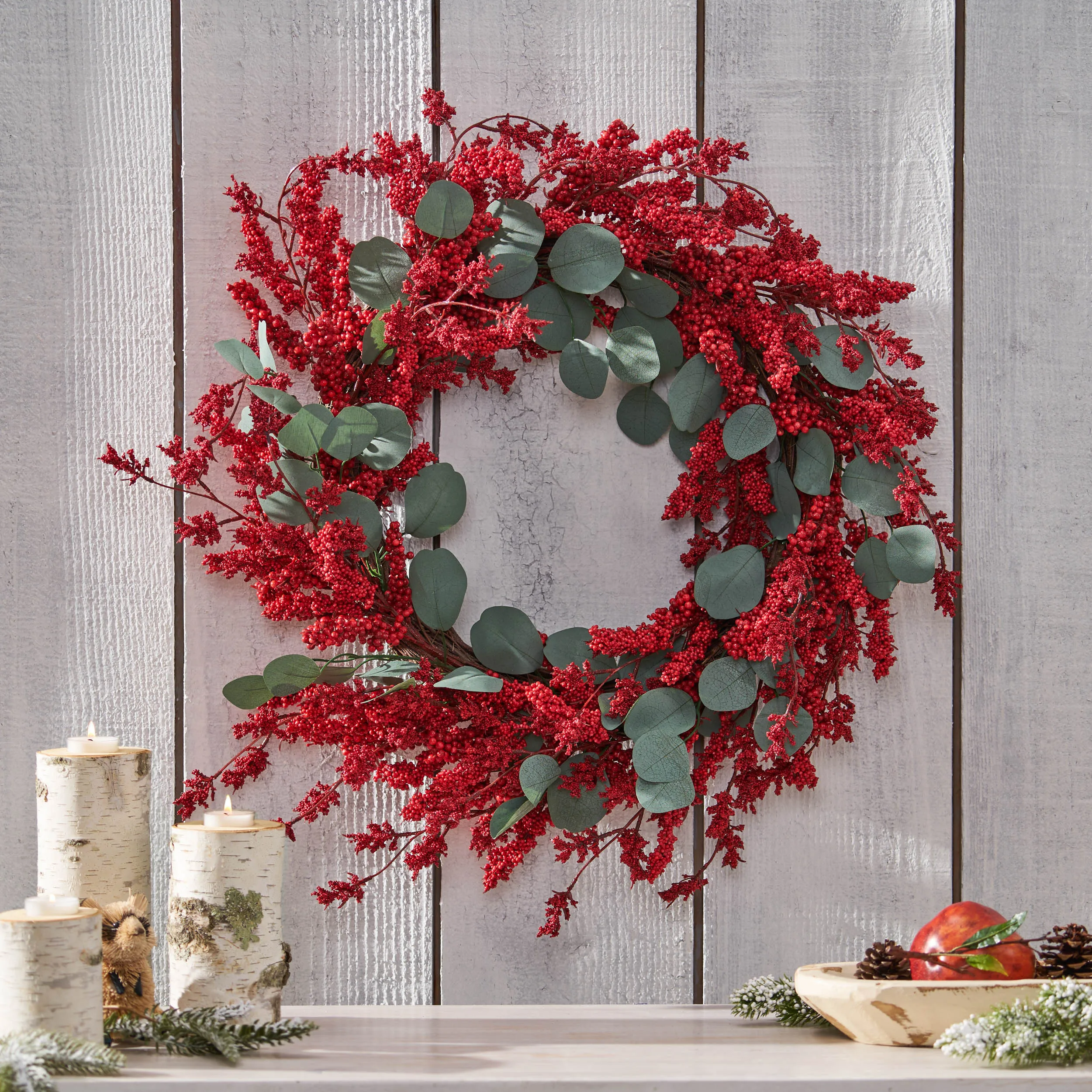 

Festive festive decorations, 29-inch eucalyptus/berry wreath