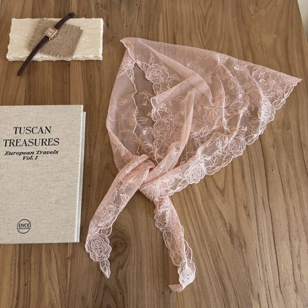 

Дышащий сетчатый шарф с розами и кружевным узором, треугольный, объемный, элегантный шелковый шарф с розами, весенний