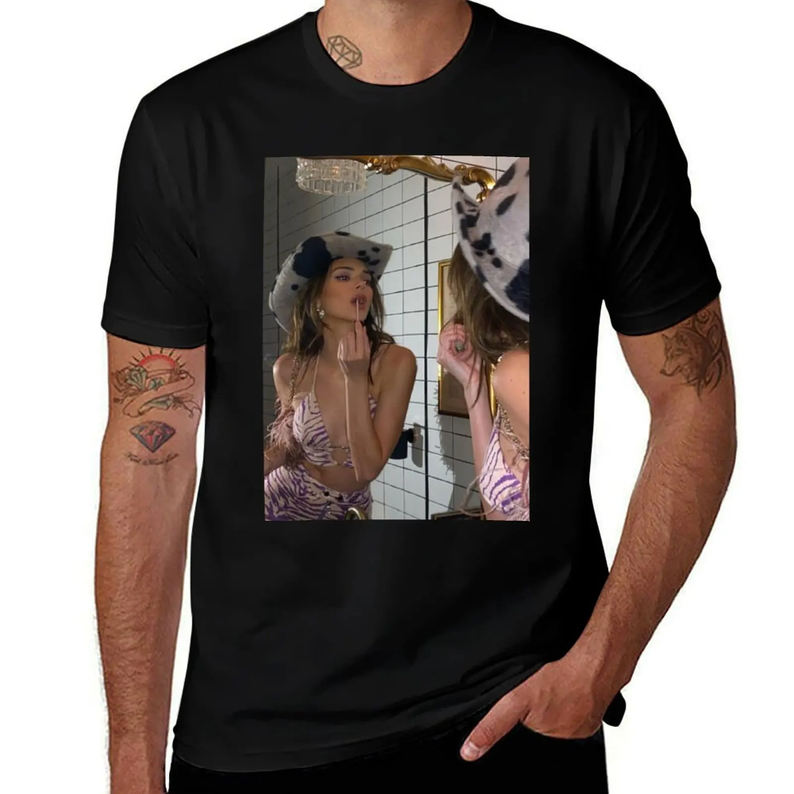 

Kendall - Time for Gloss T-Shirt funny meme t-shirts graphic tee shirt Aesthetic clothing plus size men clothing