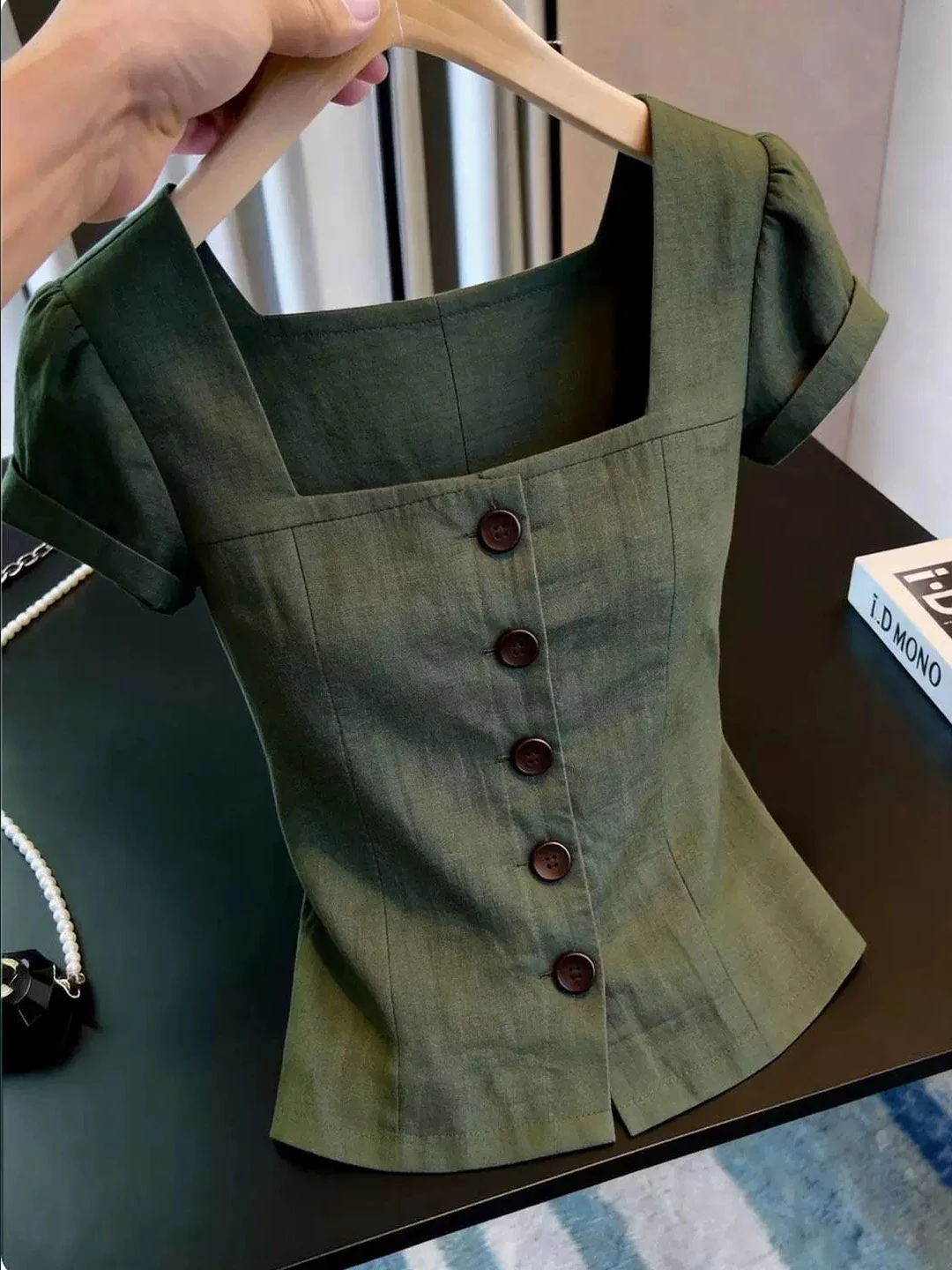 

Korean Style Commute Versatile Slim Fit Short Sleeve Shirt Summer Design Single Button Square Collar Top Women's Silk Blend