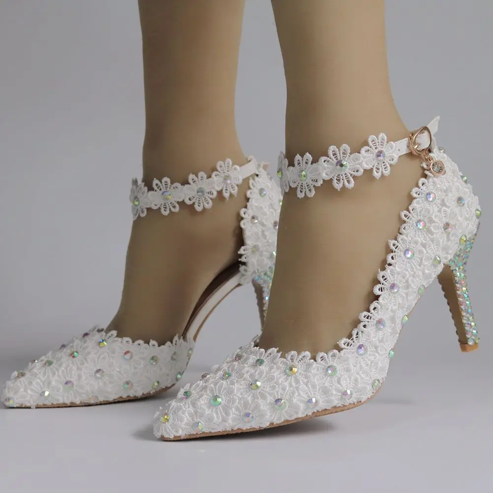8cm Foreign Trade Large Sandals with Fine Heels, Pointed White Lace, Color Diamond Women's High Heels