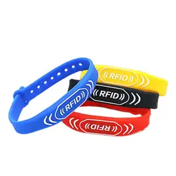 Pulsera ajustable de silicona RFID, brazalete de 125KHZ, EM4305, T5577, 5200, reescribible, resistente al agua, llavero de datos en blanco, 1 ud.