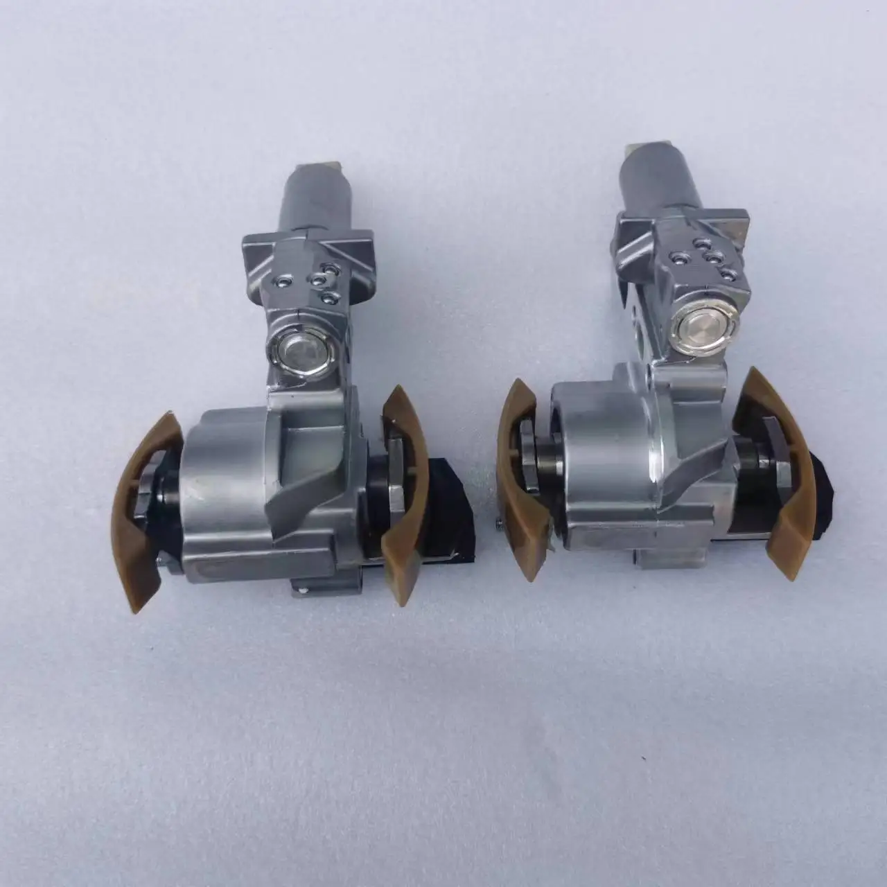 A6 A8 Quattro Rs6 S8 4.2   for Touareg 077109088P 077109087P Timing Chain Tensioner Left and Right Camshaft Adjuster