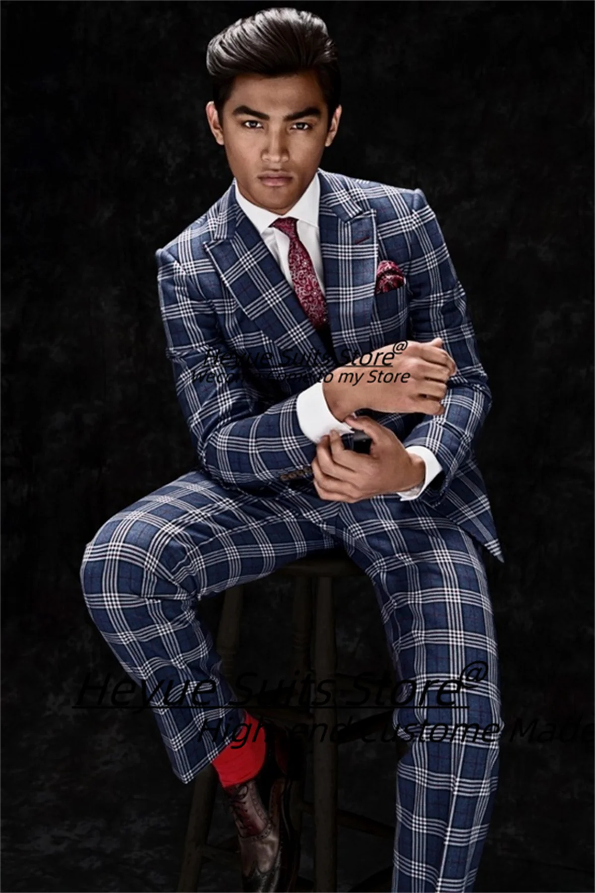 

Business Plaid Men Suits Customized Slim Fit Peak Lapel Groom Wedding Tuxedos 2 Pieces Sets Male Classic Blazers Costume Homme