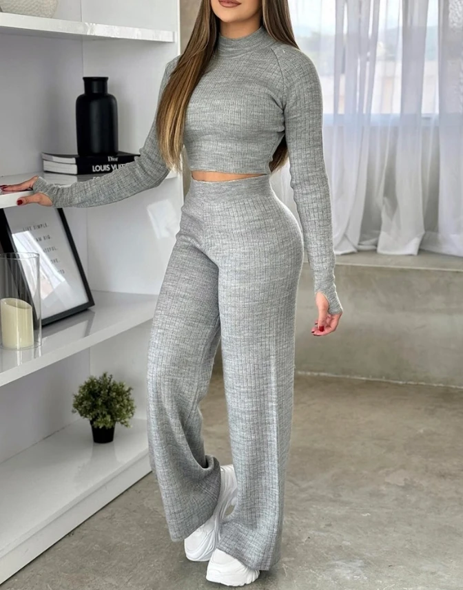 

Fashionable Summer New Two-Piece Set Mock Neck Long Sleeve Crop Knit Top & High Waist Pants Set Elegant Two-Piece Set for Women