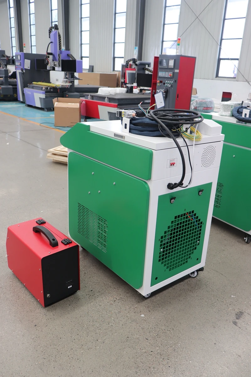 1500W Best Price 3IN1 Rust Removal Machine Metal Surface Cleaning Maxcool MCW-1500 Fiber Laser Cleaning Machine