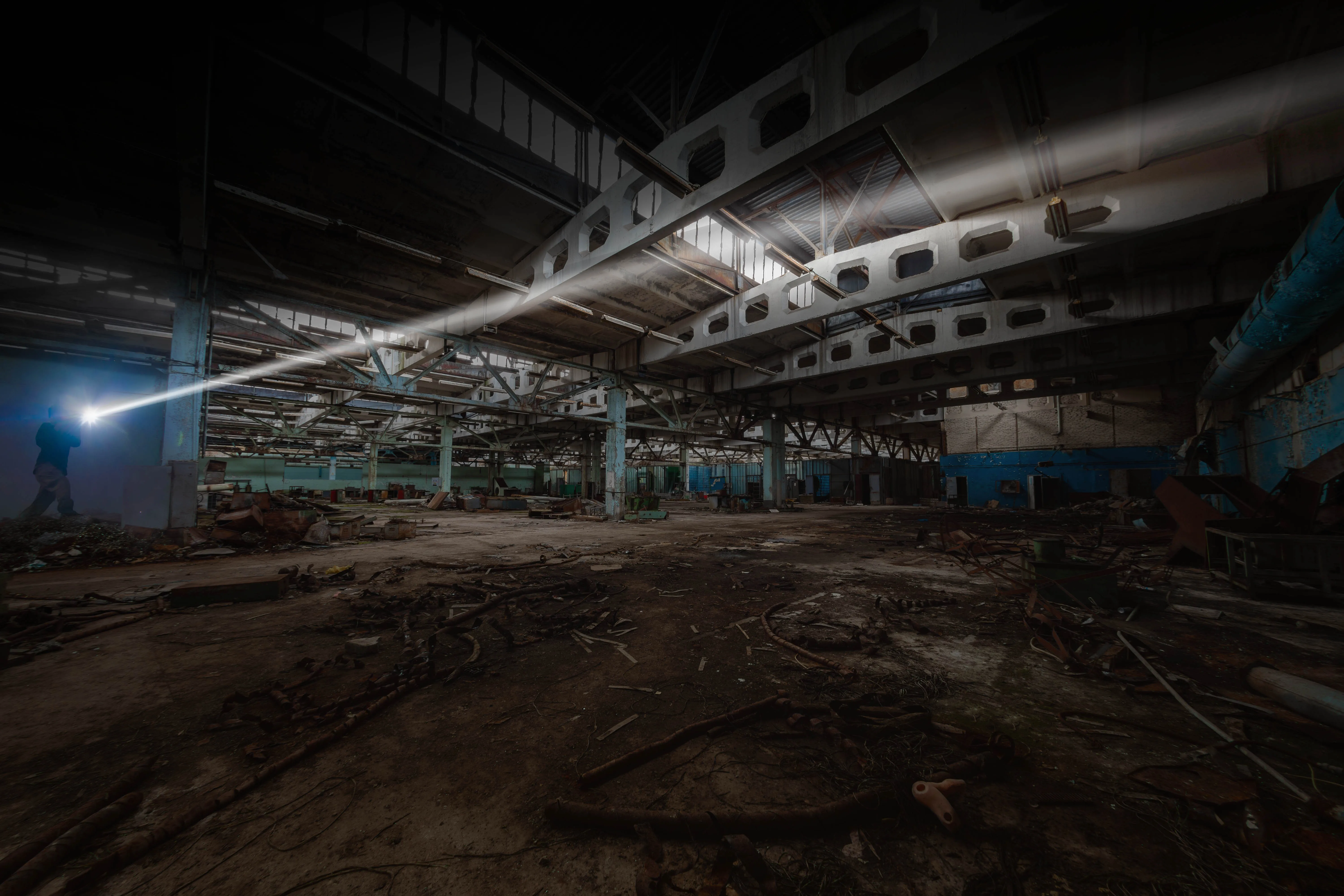 For NEXTORCH T10L Long Distance Rechargeable Torch White Light Flashlight with Lep Laser Aluminum Alloy Body for Tactical Use