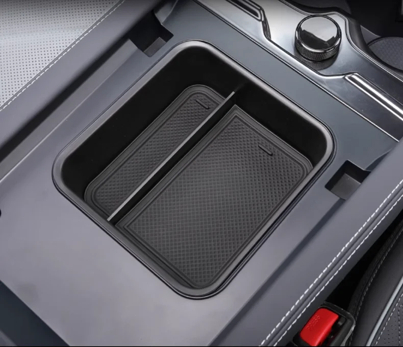 

For BYD Leopard 5 2023-2024 Car Center Armrest Box Storage Box Center Refrigerator Compartment Organizer Interior Accessories