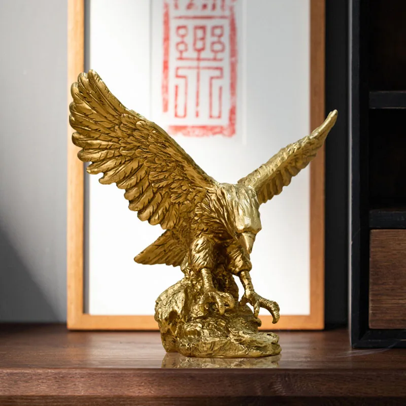 Nordic Resin Golden Eagle Animal Figurines Hawk Statue Craft Sculpture Ornament Home Living Room Office Desktop Cabinet Decor