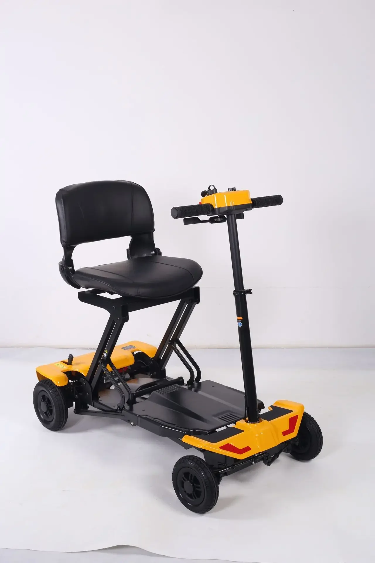 Hot sell Electric Mobility For Elderly Wholesale Elderly Portable 4 Wheel Electric Mobility Scooter