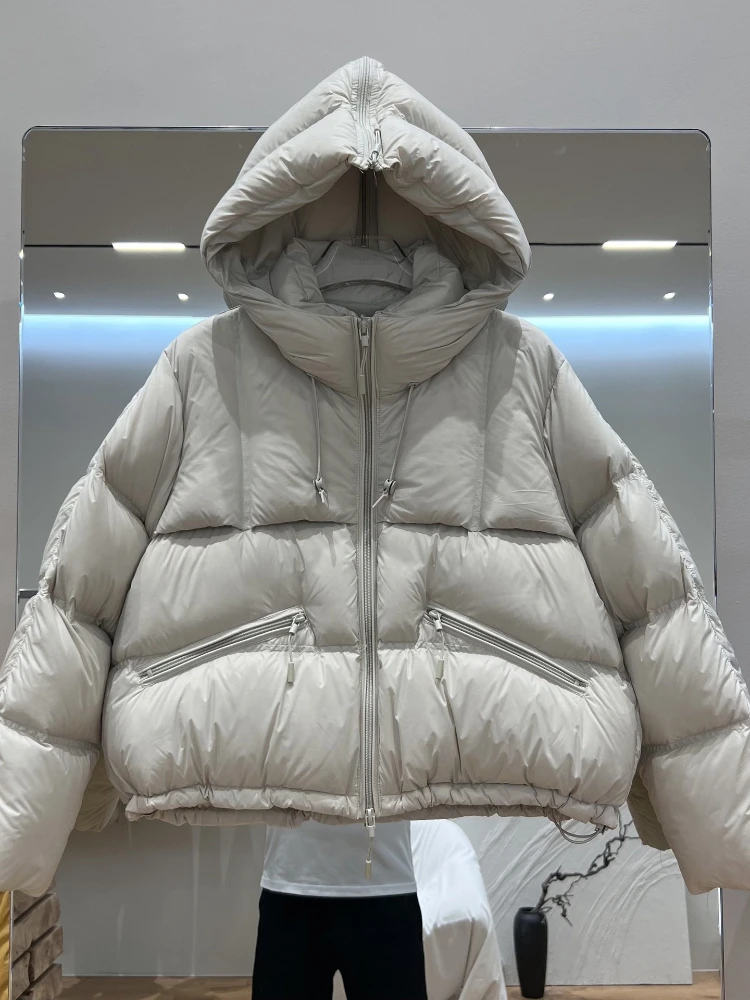 2025 جديد أسفل سترة المرأة الشتاء نفخة الثلوج الباردة مقاومة معطف قصير عصري سميكة الدافئة مقنعين الأبيض بطة البخاخ سترات #2