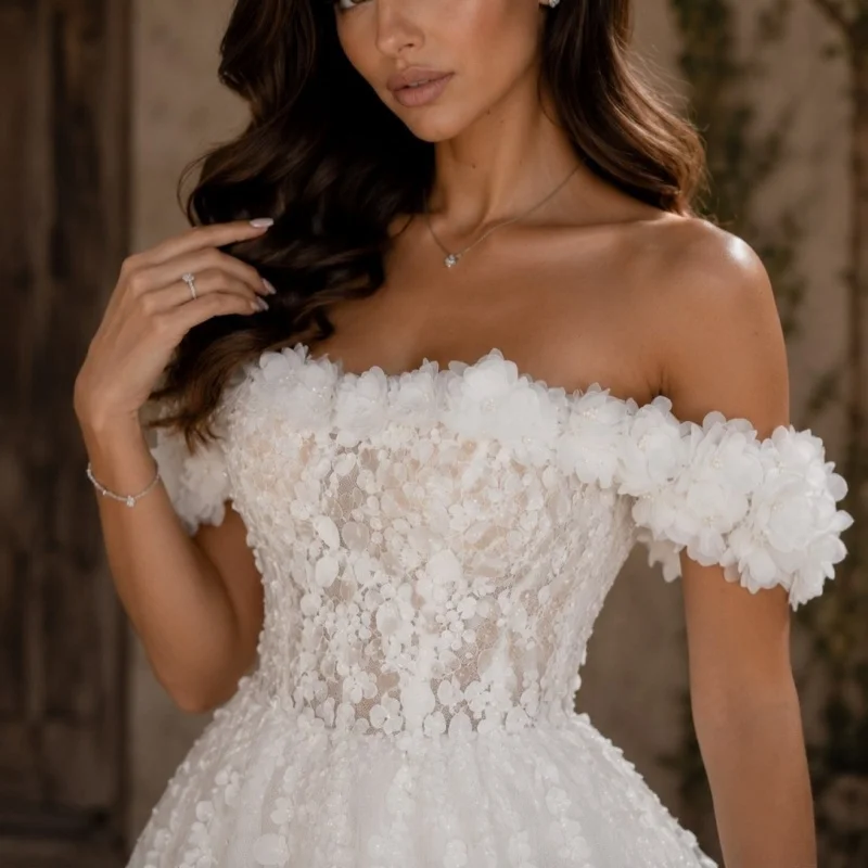 White Wedding Dresses 3D Flower Decal Skirt Long Tail Arab A-Line Skirt Layering Made Split Wedding Dress Bridal Gown Customize