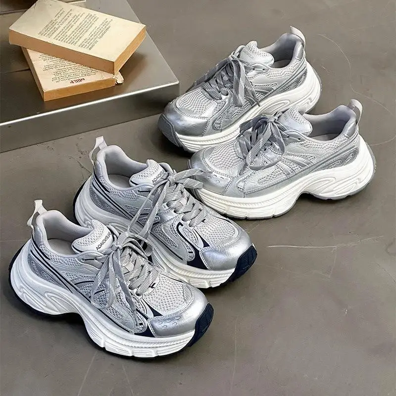 

Leather Sport Shoes Women's Comfortable Soft Bottom Not Tired Footwear Spring Autumn Style Casual Flat Heel round Toe