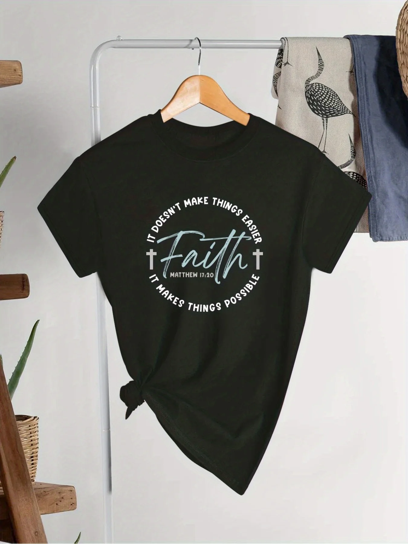 Faith Print Christian T-Shirt, Short Sleeve Crew Neck Casual Top For Summer & Spring, Women\'s Clothing