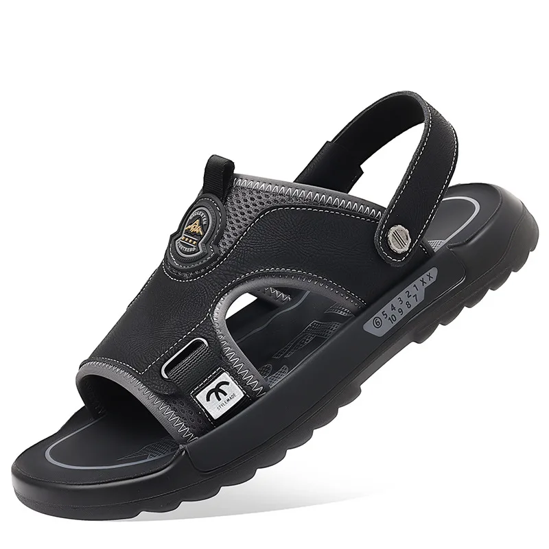 

Летняя новая дизайнерская верхняя одежда, сандалии двойного назначения для вождения для мужчин, шлепанцы, противоскользящая износостойкая мужская обувь для папы