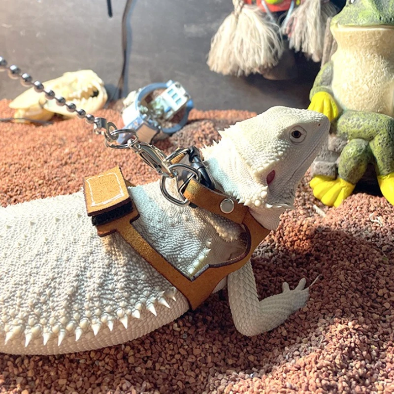 

1set Bearded Dragon Harness and Leash 3 Size Soft Leather Reptile Leash Comfortable Lizard Harness for Outdoor Walking Training