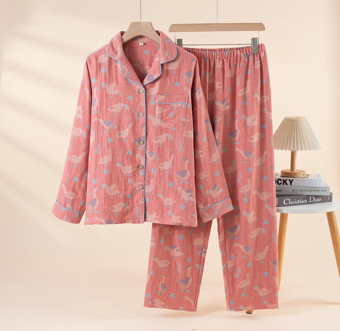 

Multi Colors Cartoon Printed Cotton Yarn-Dyed Jacquard Pajamas Clothes for Women Spring Home Wear Long Sleeve Pyjamas Set