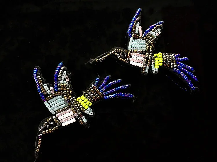 

Вышитые бисером нашивки с синими птицами, аппликации для пришивания на ткань, нашивки для курток, пальто, одежды.