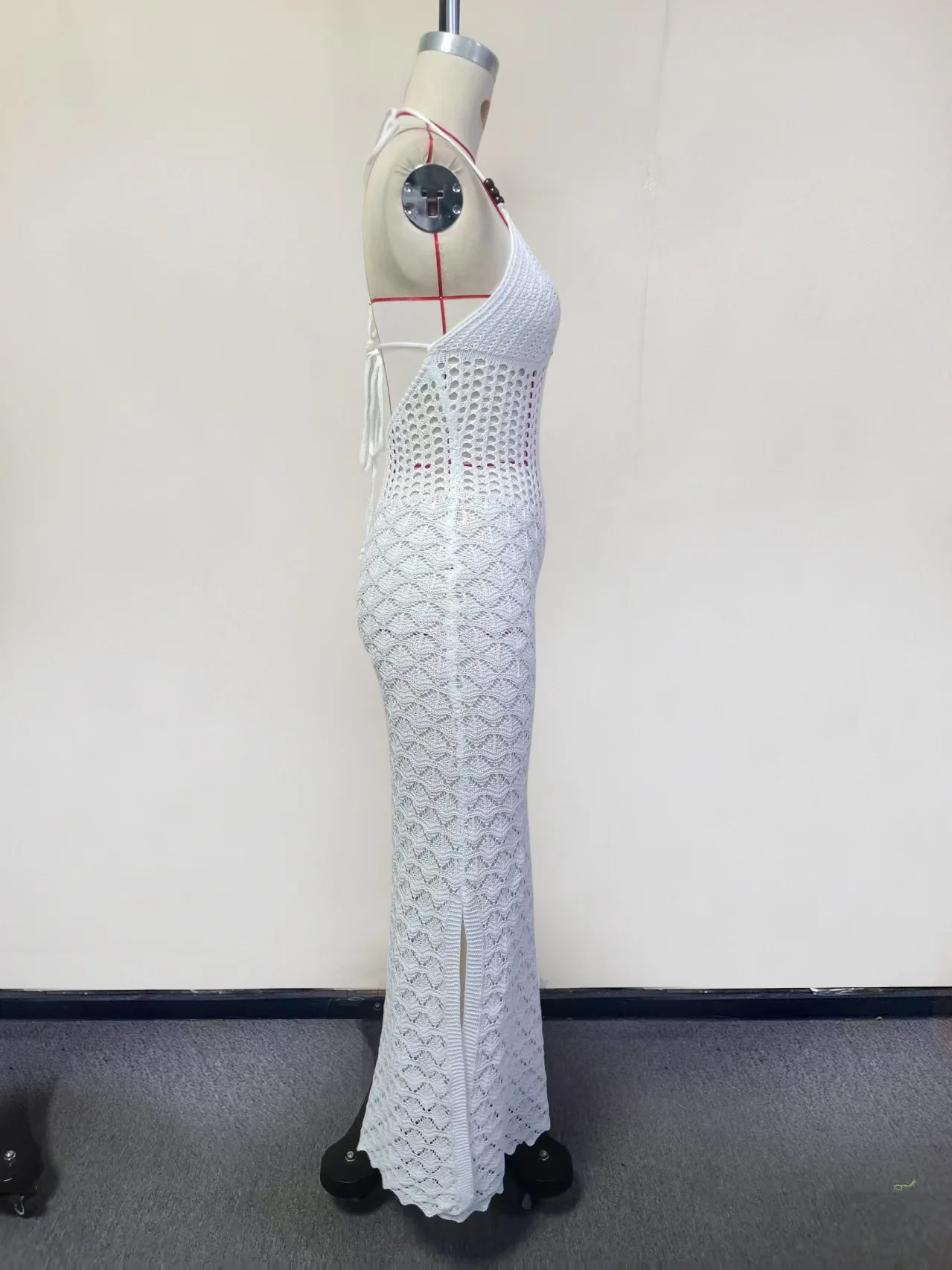 Abito lungo da spiaggia aderente con cinturino per spaghetti ritagliato in maglia sexy 2026 Abito estivo da donna per club party, costume da bagno, copricostume