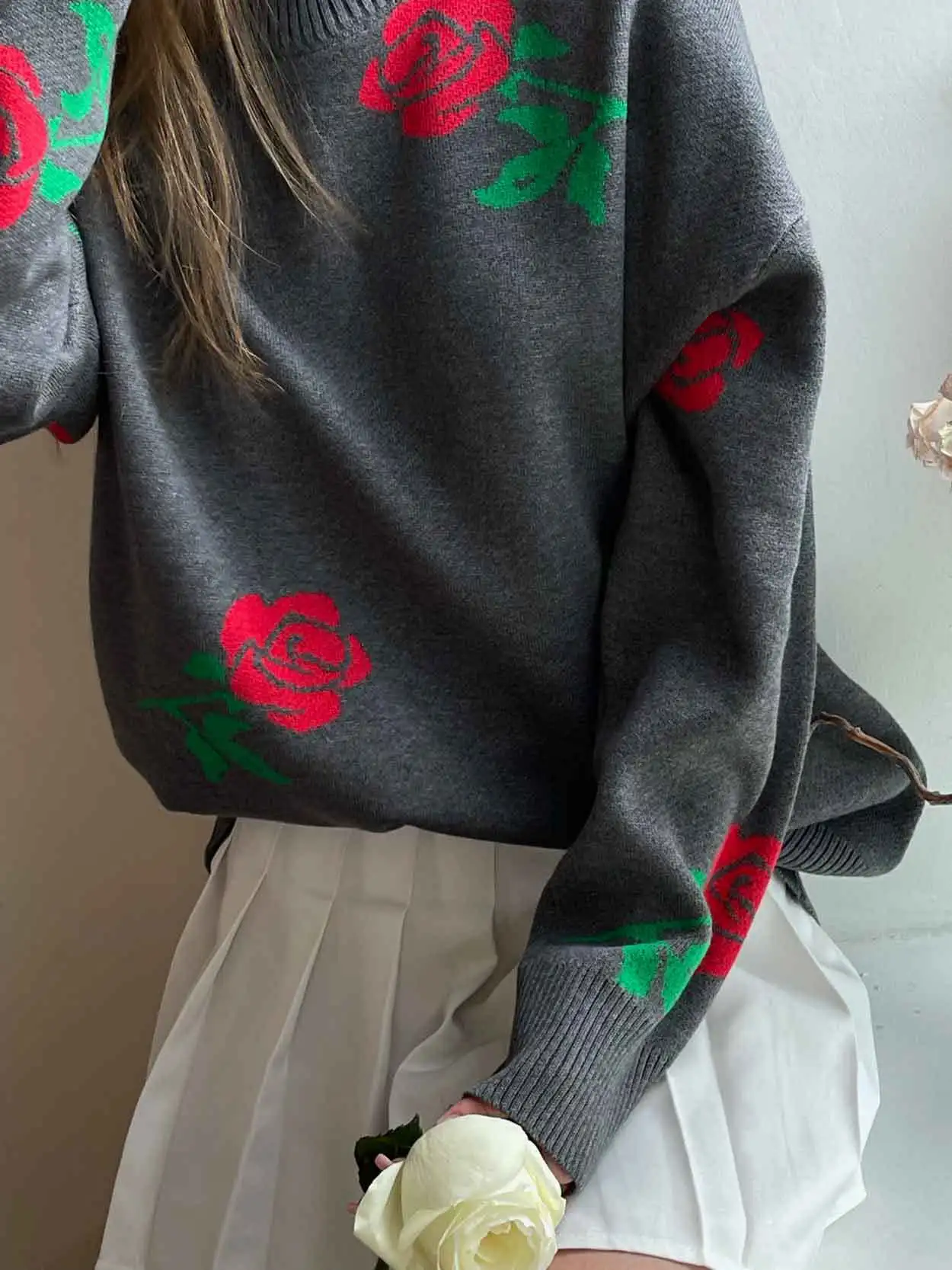 Round neck rose printed sweater sweater European and American autumn and winter new loose pullover sweater for women