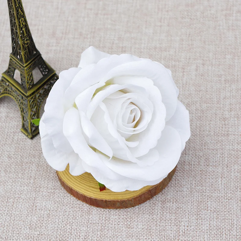 10 Stück 10cm Simulierte Samt-Rosenköpfe Künstliche Blumen Hochzeitsblumenwand Hintergrunddekoration Feiertags-Hut-Accessoires Kranz – Detail 3