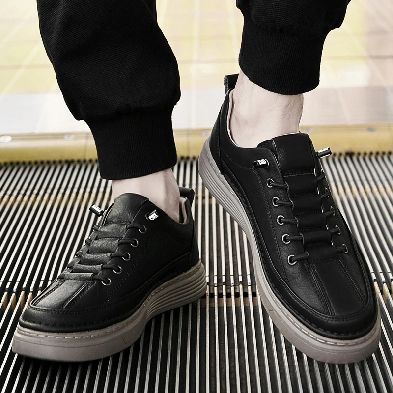 Soft Bottom Elastic Force Men's Sneakers New Breathable Flat Casual Shoes Fashion One Pedal Loafers High End Brand Shoes for Men