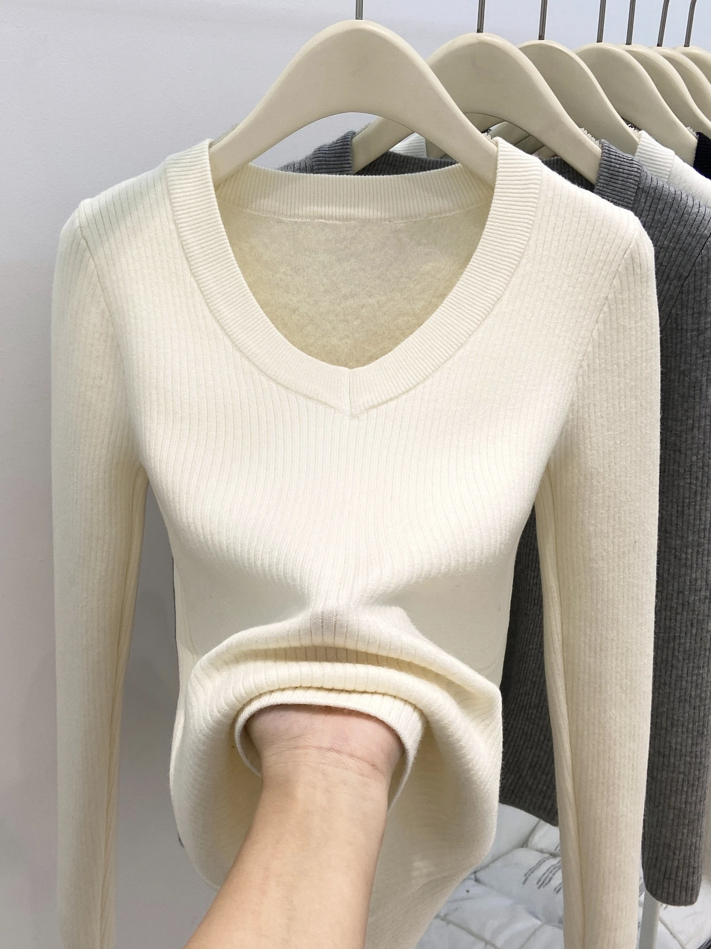 

Fce Lined Knitted U-Ne Sweater Women's Slim Fit Faionable Simple Inner irt Base Layer Top for Autumn Winter