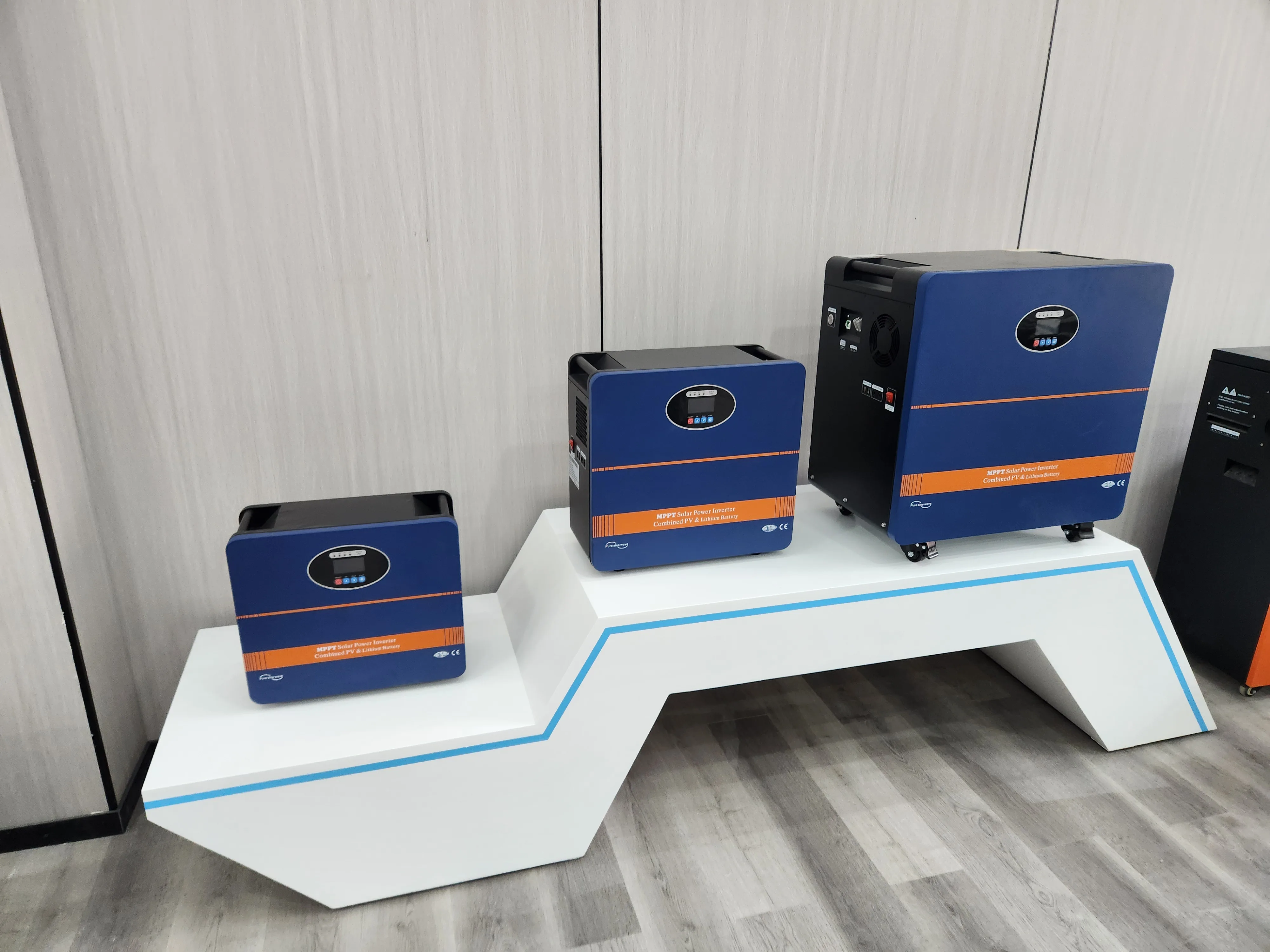 Solar Energy System 600w 1200w 2200w 3500w 5000w Portable Solar Power Generator All-in-one Solar Energy System