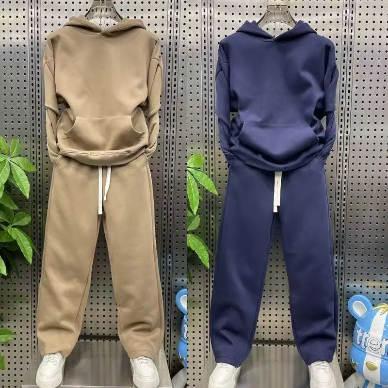 

2025 весенне-осенний новый мужской комплект из толстовки с капюшоном и брюк с длинными рукавами, мужской черный комплект из 2 предметов для спорта и отдыха