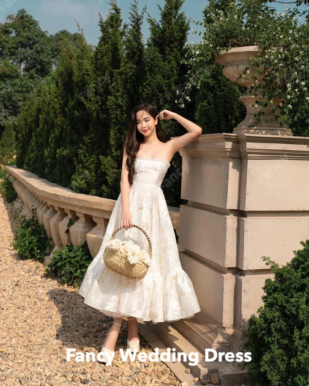 Fancy Korea Fairy Ivory Strapless Evening Dress Special Flower Applicate Sleeveless Prom Gown customized