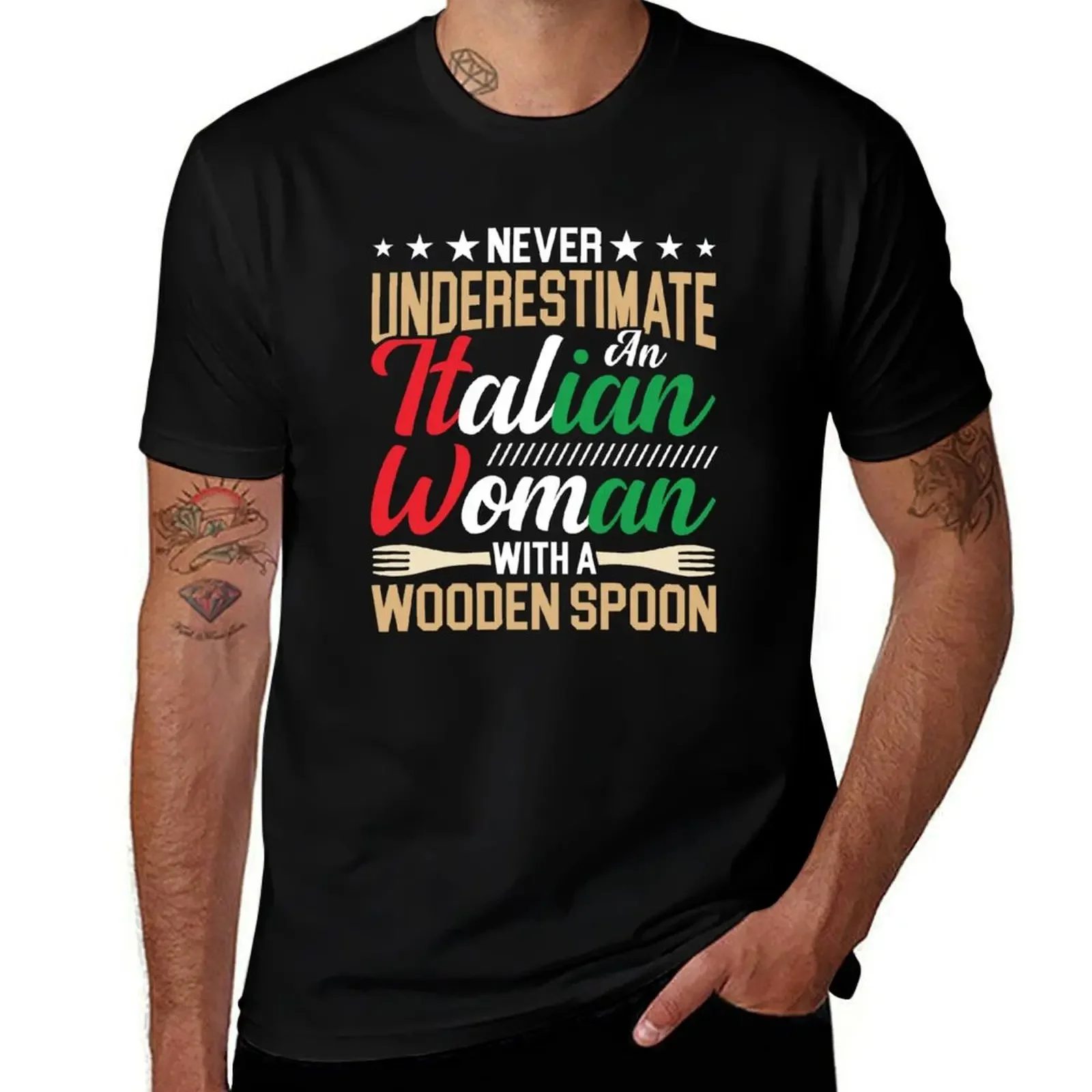 

Never Underestimate An Italian Woman With A Wooden Spoon Shirt, Italy Flag Shirt, Italy Woman Shirt, Italian Mother I'm T-Shirt