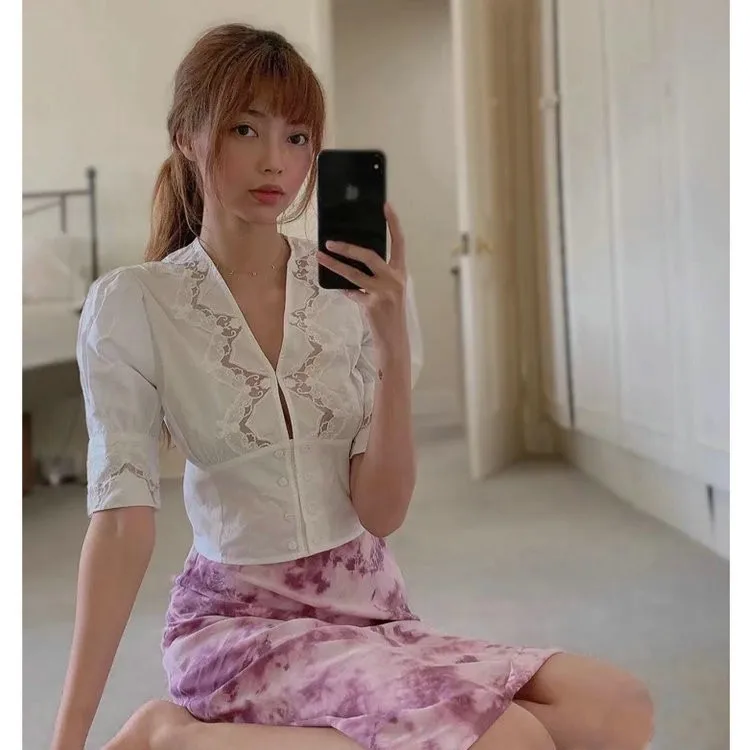 レトロな純綿レーストリムトップ、透かしデザイン、夏の新作、レディース通勤用スリムフィットトップス