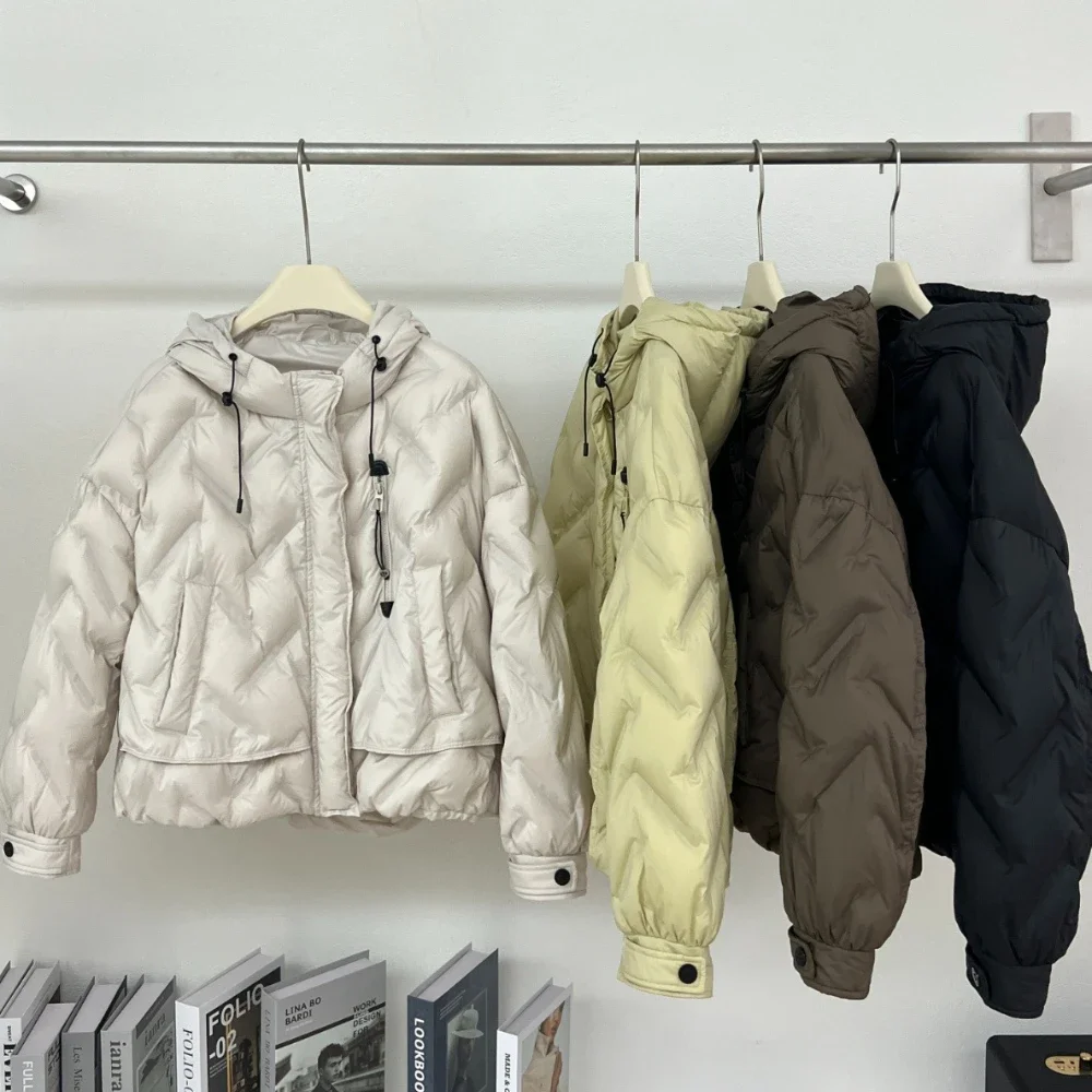 

2025 короткое компрессионное пуховое пальто с капюшоном, женская новая осенне-зимняя верхняя одежда, женская однотонная теплая легкая куртка-пуховик на молнии